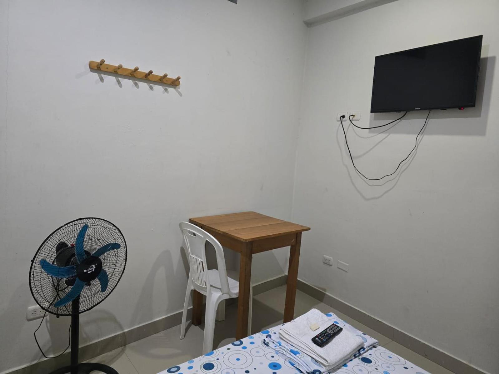 Hospedaje Mas 塔拉波托 外观 照片