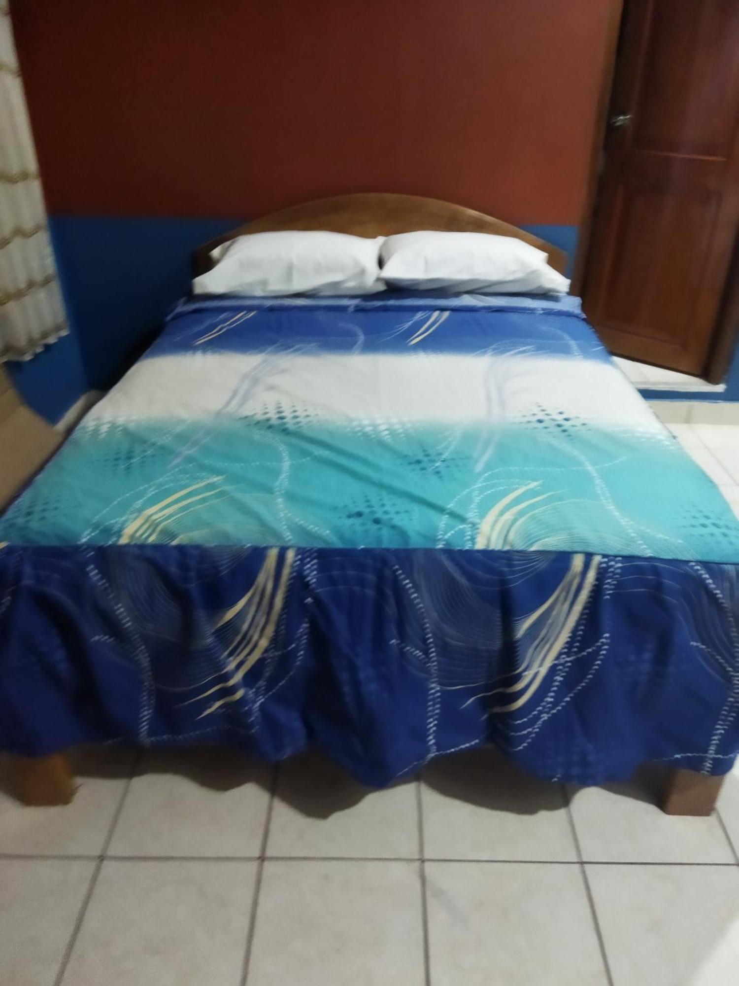 Hospedaje Mas 塔拉波托 外观 照片